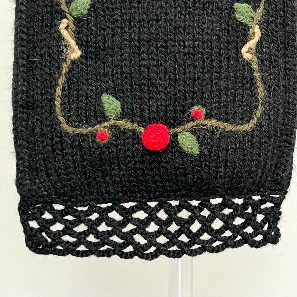Neckworks Women's Alpaca Blend Knit Scarf Rose Embroidery Crochet Trim Peru